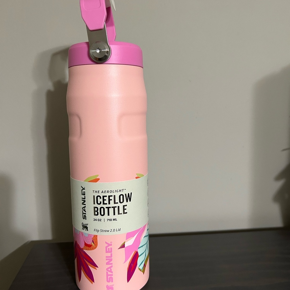 Stanley Pink IceFlow Bottle